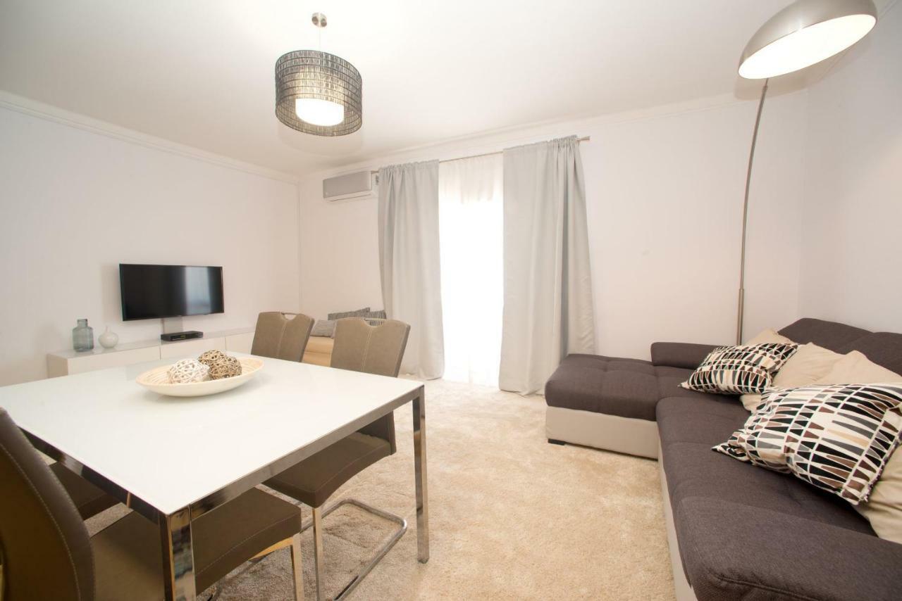 Beach 2Min Walk Apartman Portimão Kültér fotó